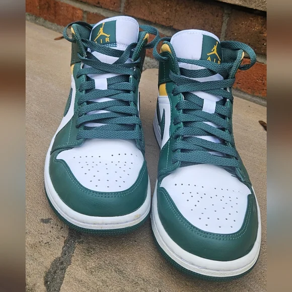 Nike Air Jordan High-Tops in Green, White, and Yellow - Picture 2 of 4